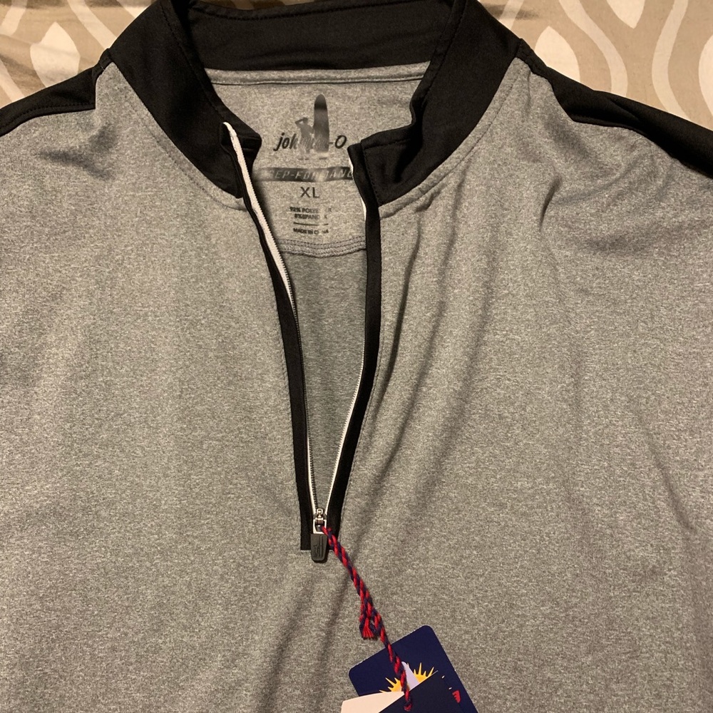 NWT Johnnie O men’s 3/4 zip performance shirt